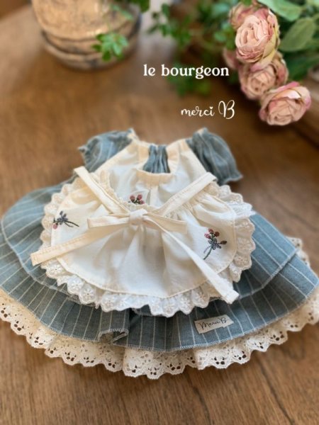 画像1: つぼみ刺繍エプロンわんぴ　le bourgeon（ル・ブルジョン） (1)